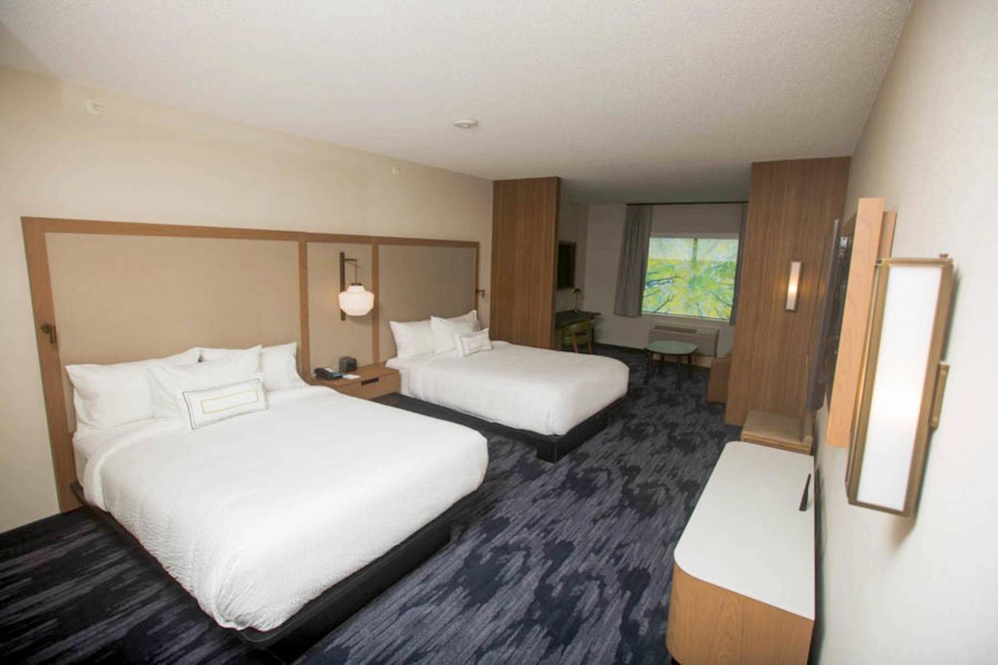 Fairfield Inn & Suites By Marriott Philadelphia Broomall/Newtown Square מראה חיצוני תמונה