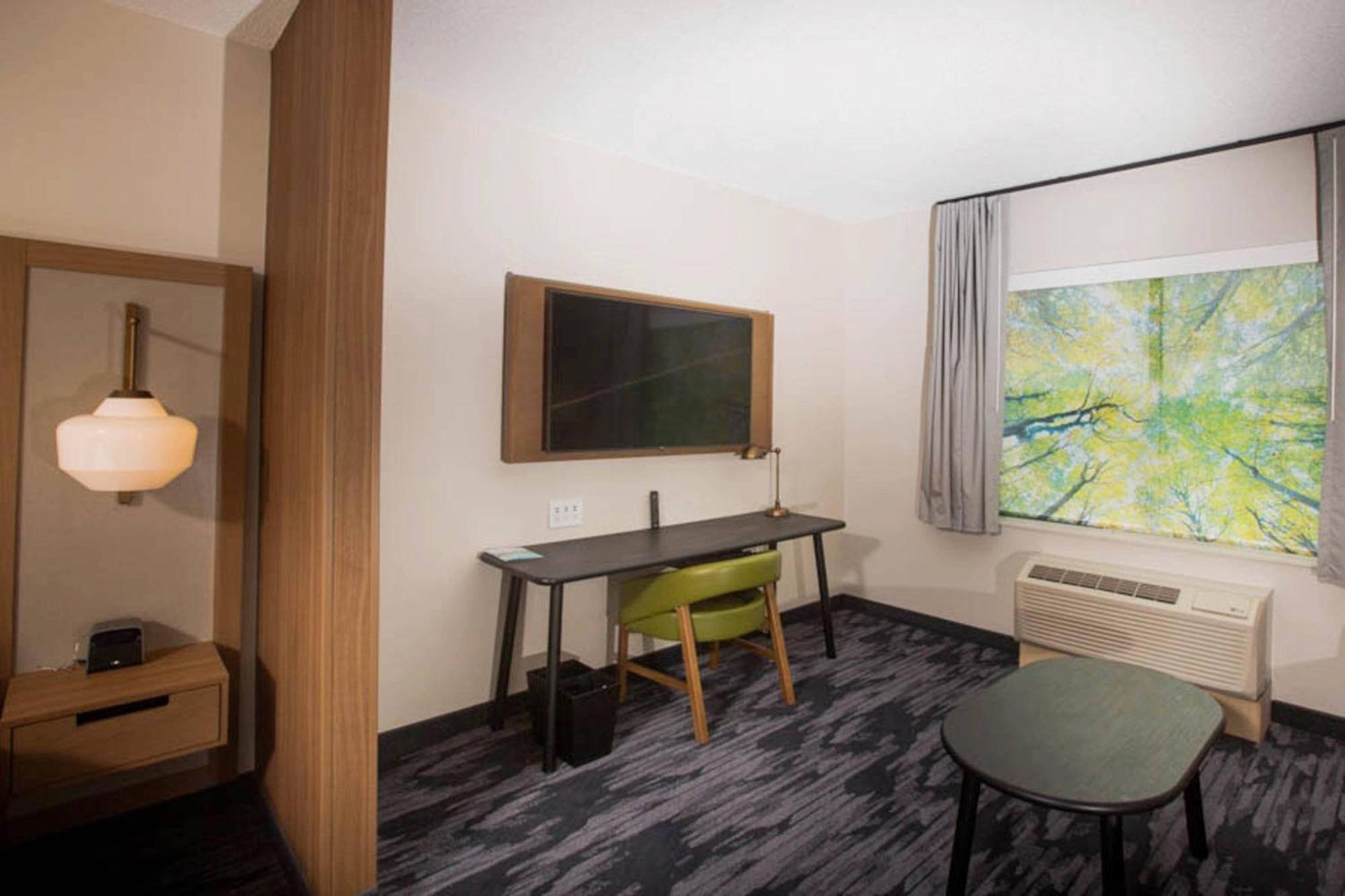Fairfield Inn & Suites By Marriott Philadelphia Broomall/Newtown Square מראה חיצוני תמונה
