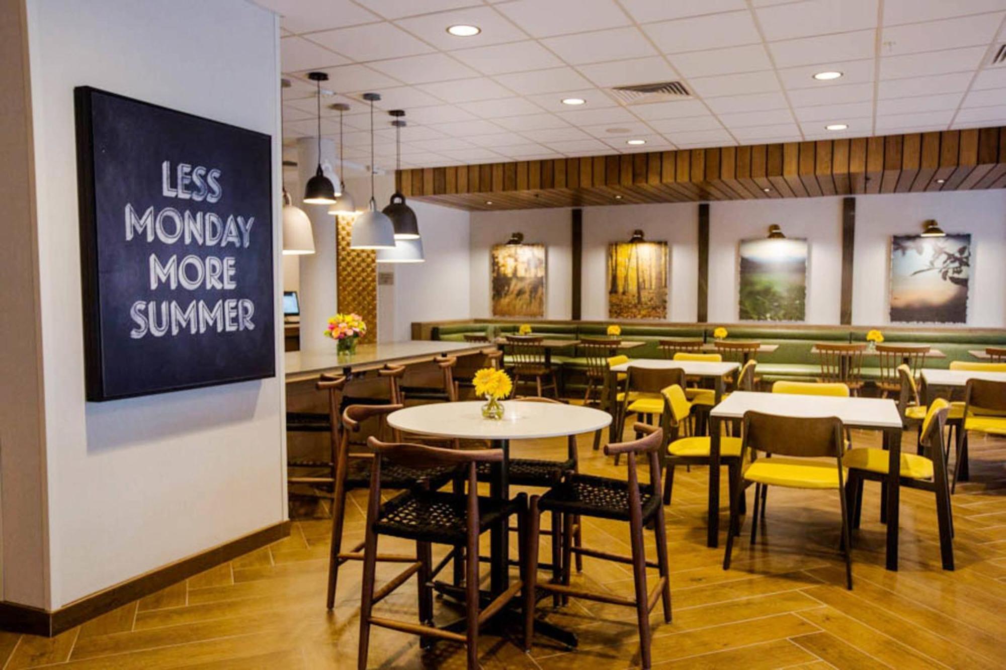 Fairfield Inn & Suites By Marriott Philadelphia Broomall/Newtown Square מראה חיצוני תמונה