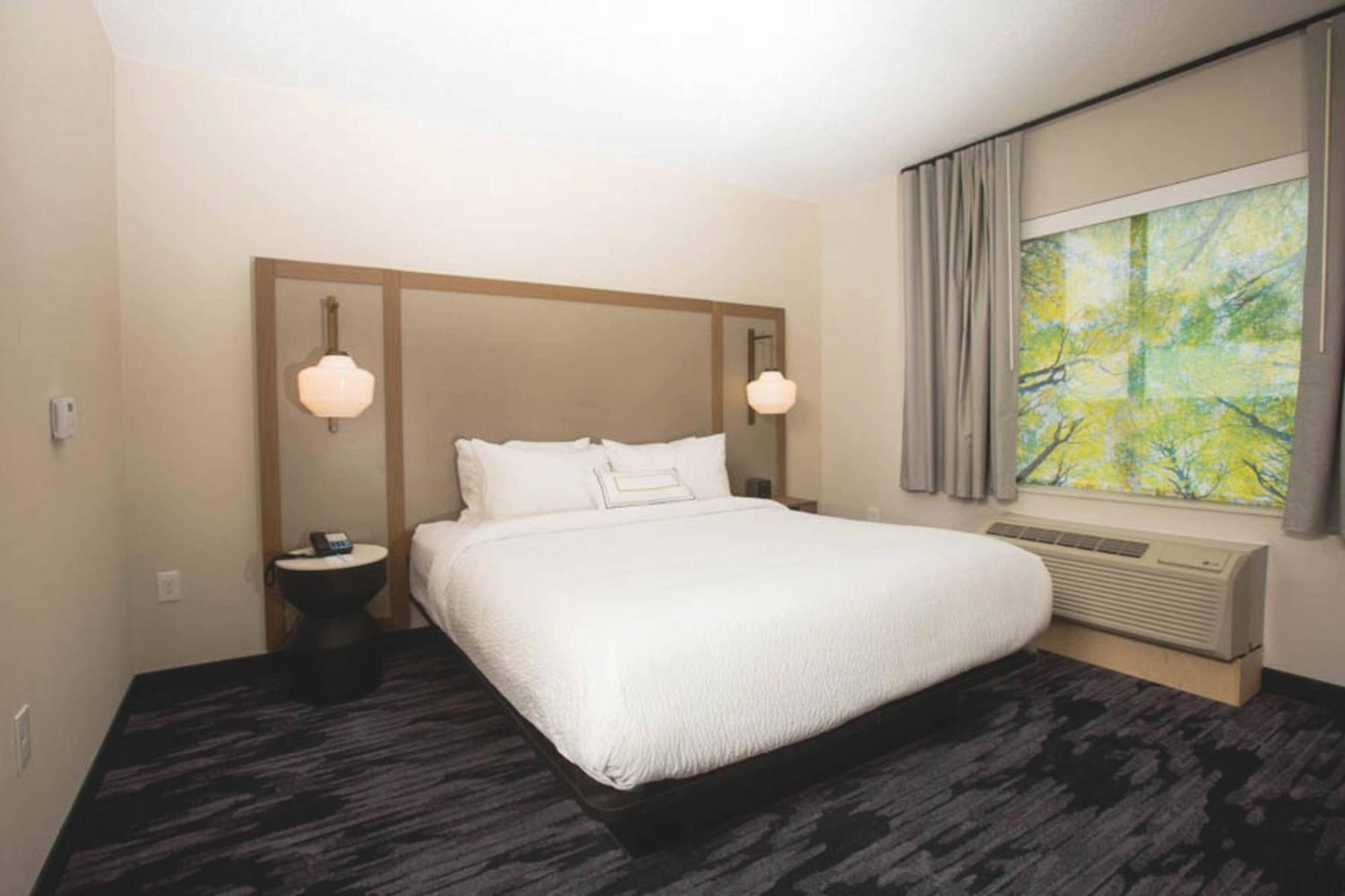 Fairfield Inn & Suites By Marriott Philadelphia Broomall/Newtown Square מראה חיצוני תמונה