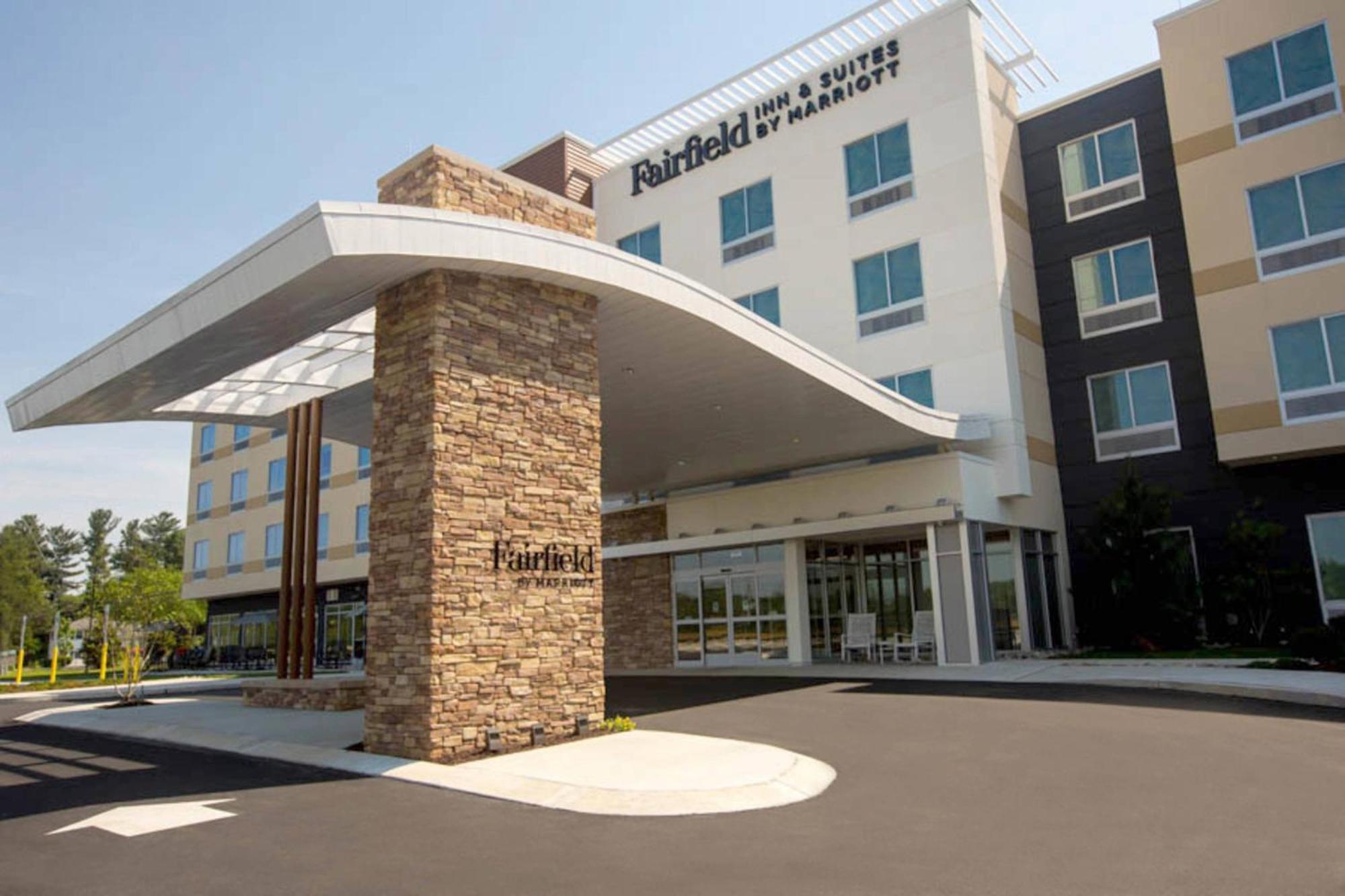 Fairfield Inn & Suites By Marriott Philadelphia Broomall/Newtown Square מראה חיצוני תמונה